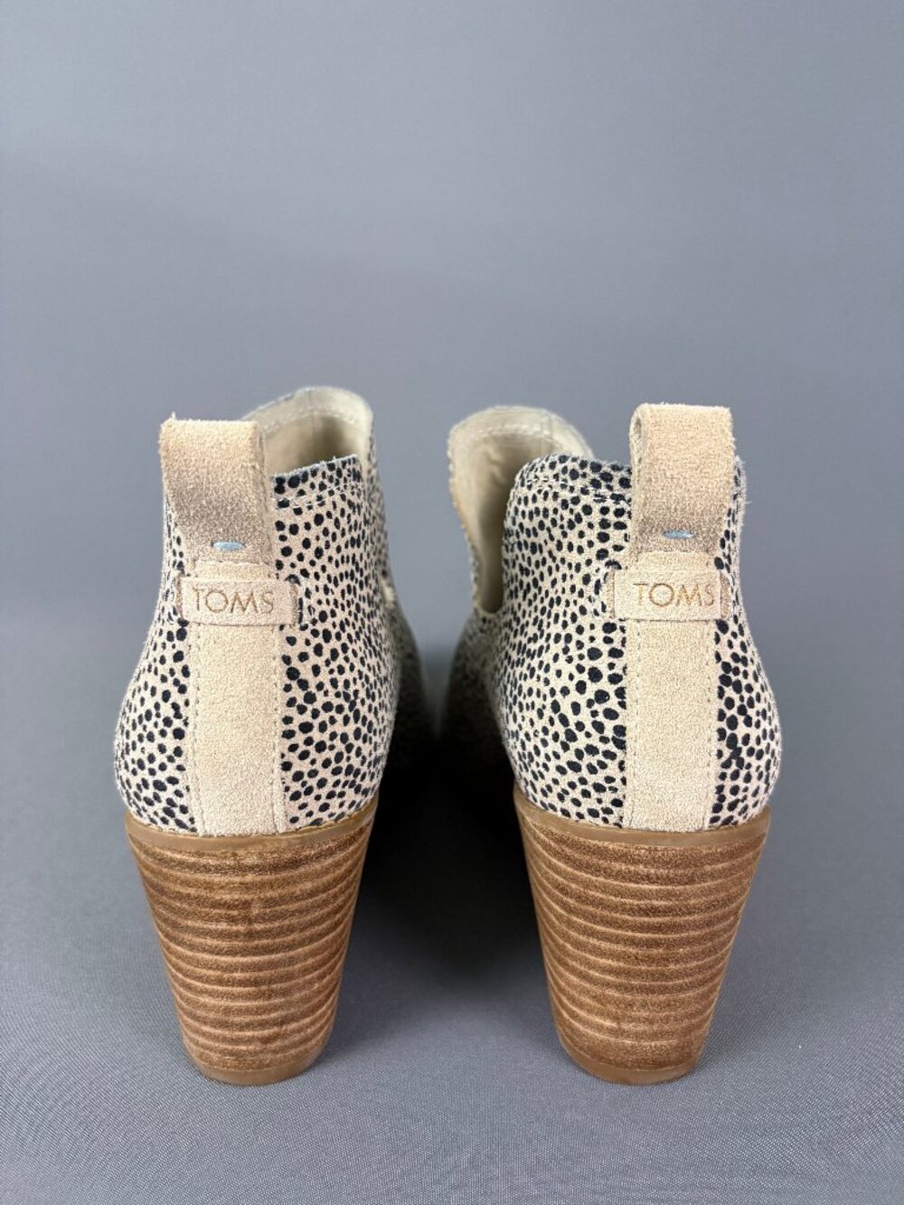 TOMS Kallie Macadamia Mini Cheetah Suede Wedge Booties Size 9 - Picture 5 of 9